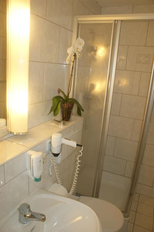 Hotel Willert Вісмар Номер фото