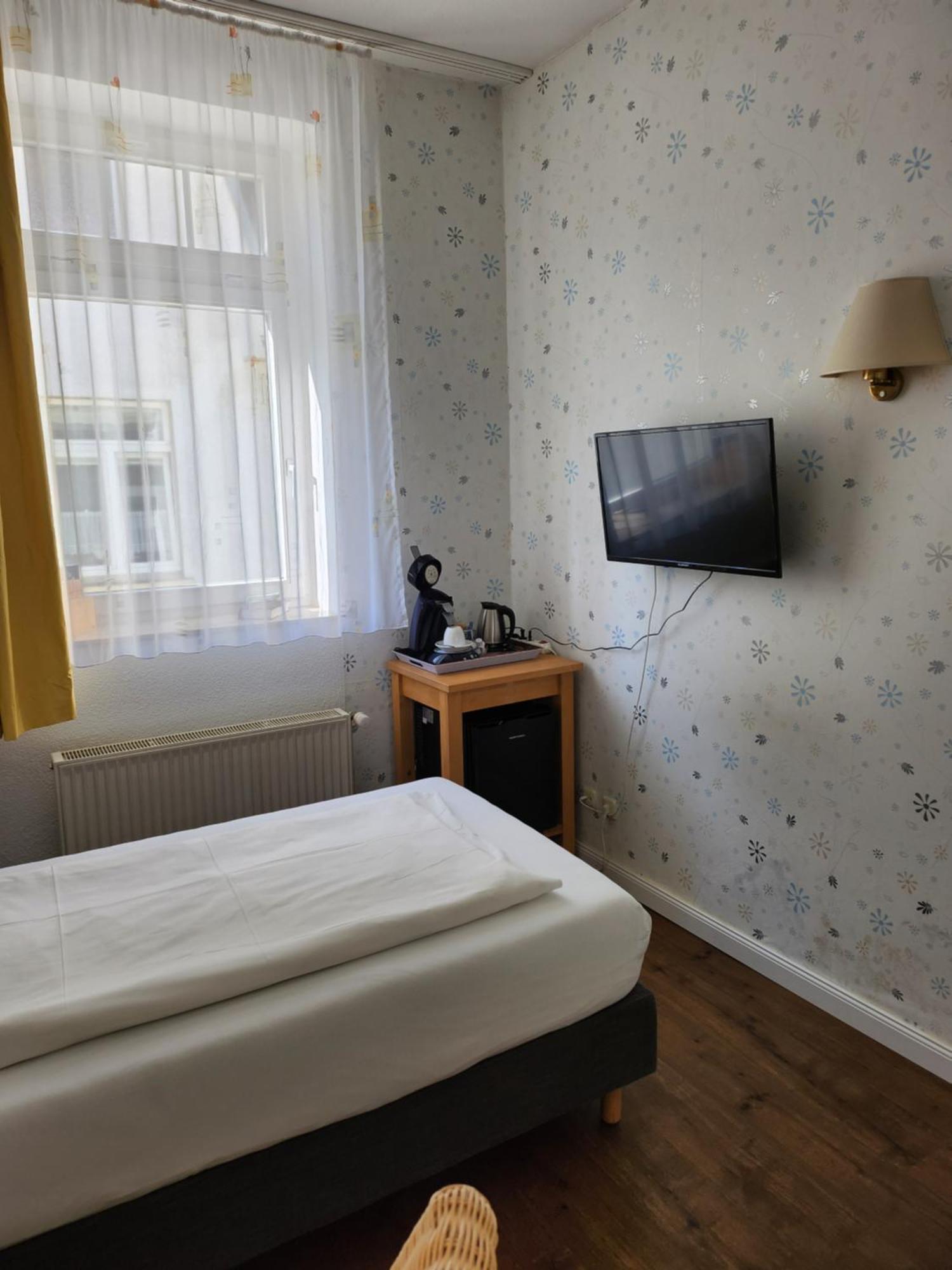 Hotel Willert Вісмар Екстер'єр фото