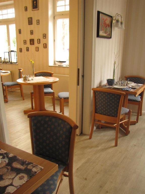 Hotel Willert Вісмар Екстер'єр фото